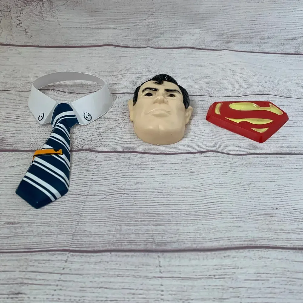 Vintage Wilton Superman Cake Topper Set of 3 Plastic Face Tie and S Shield Logo